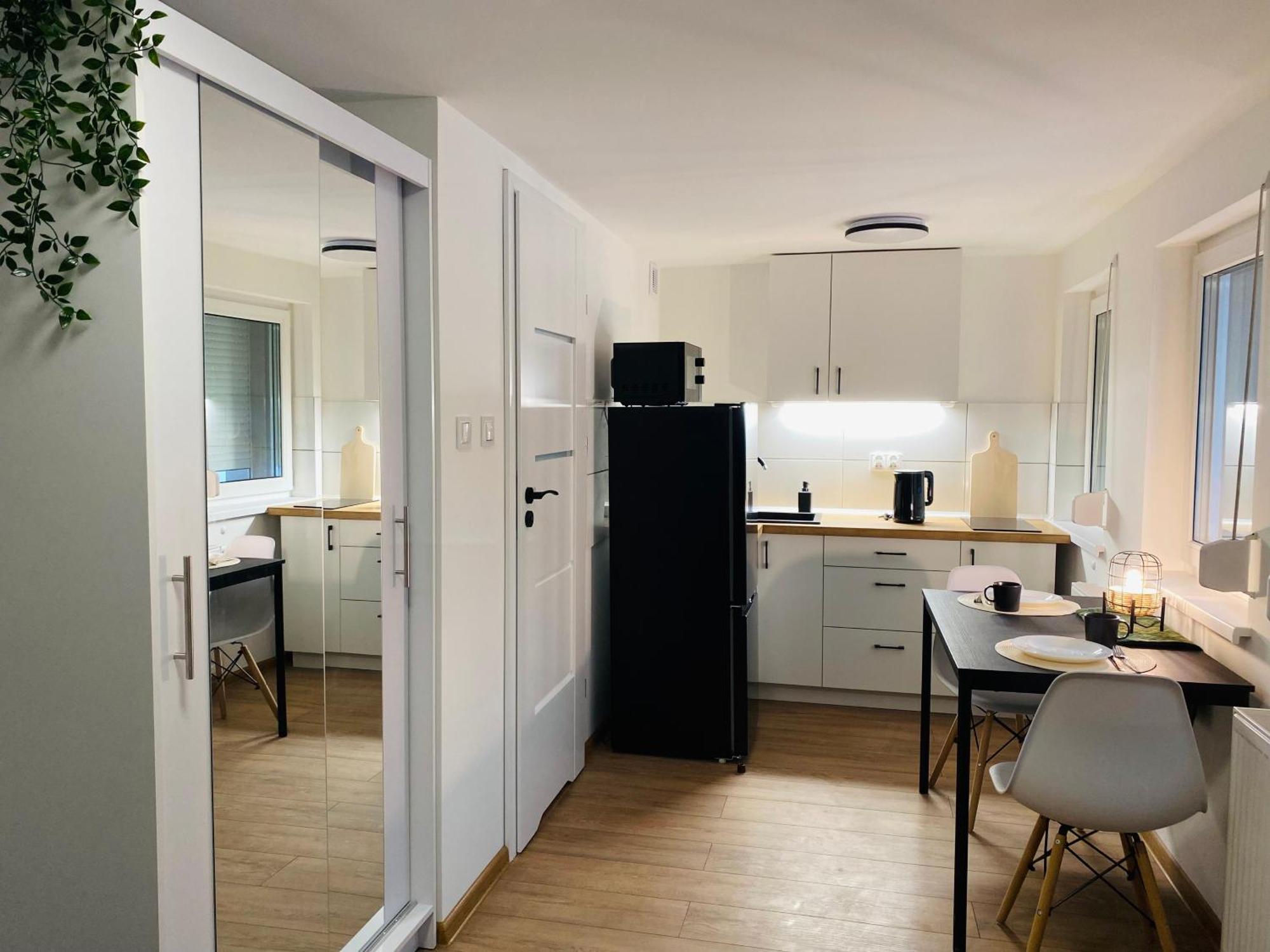 Apartament Goplanska Free Parking Self Check-In 24H Poznan Luaran gambar